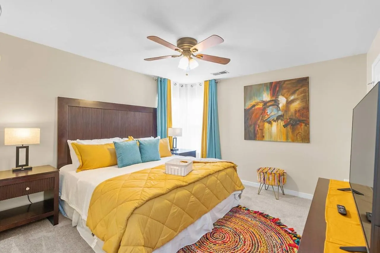 Tatil Evi Royal Retreat: Luxurious House With 4 King Beds! Villa Richmond