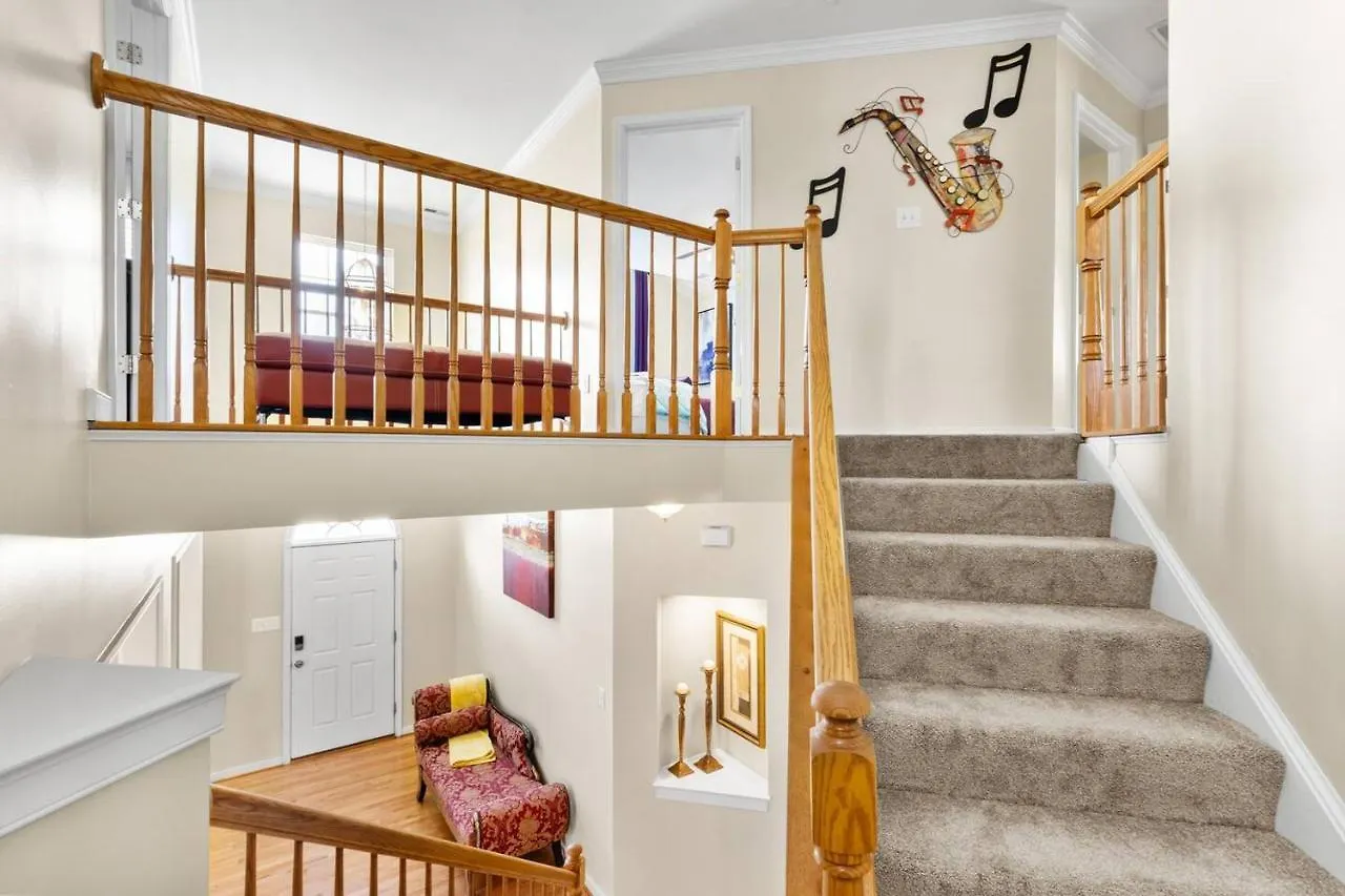 Royal Retreat: Luxurious House With 4 King Beds! Villa Richmond